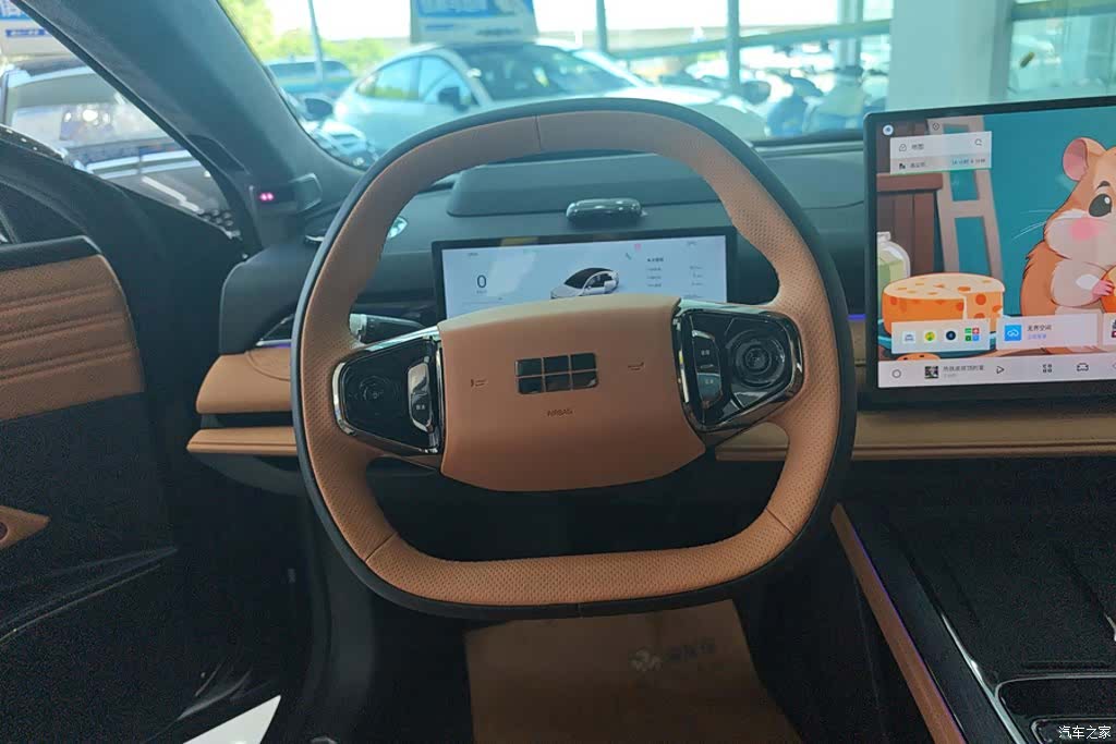 Geely 8, 2025 15