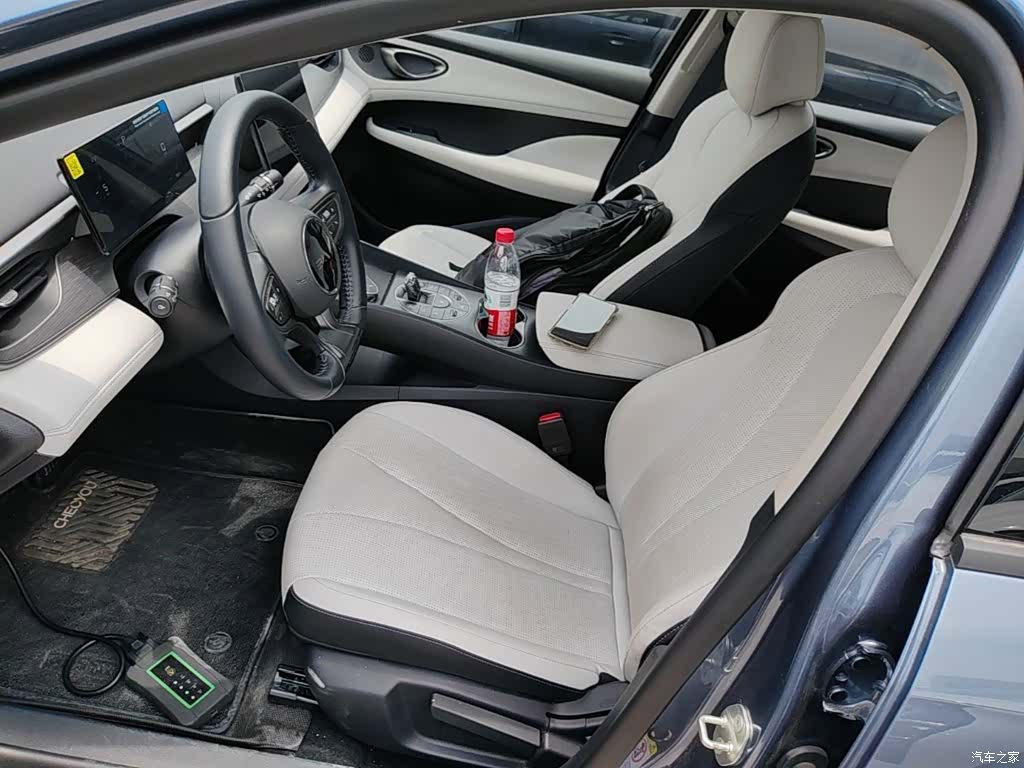 BYD Seal, 2025 15