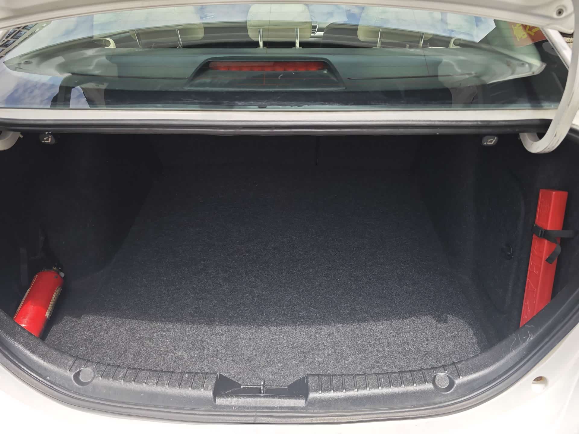Mazda Mazda3, 2014 10