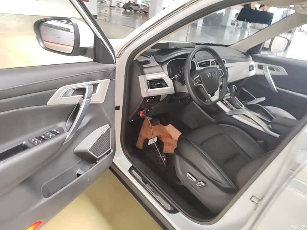 Geely Boyue, 2018 16