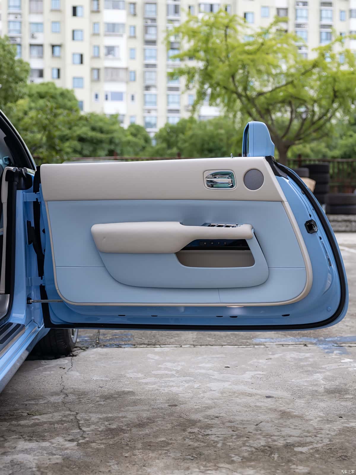 Rolls-Royce Wraith, 2022 17