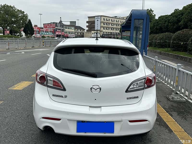 Mazda 3, 2012 все фото