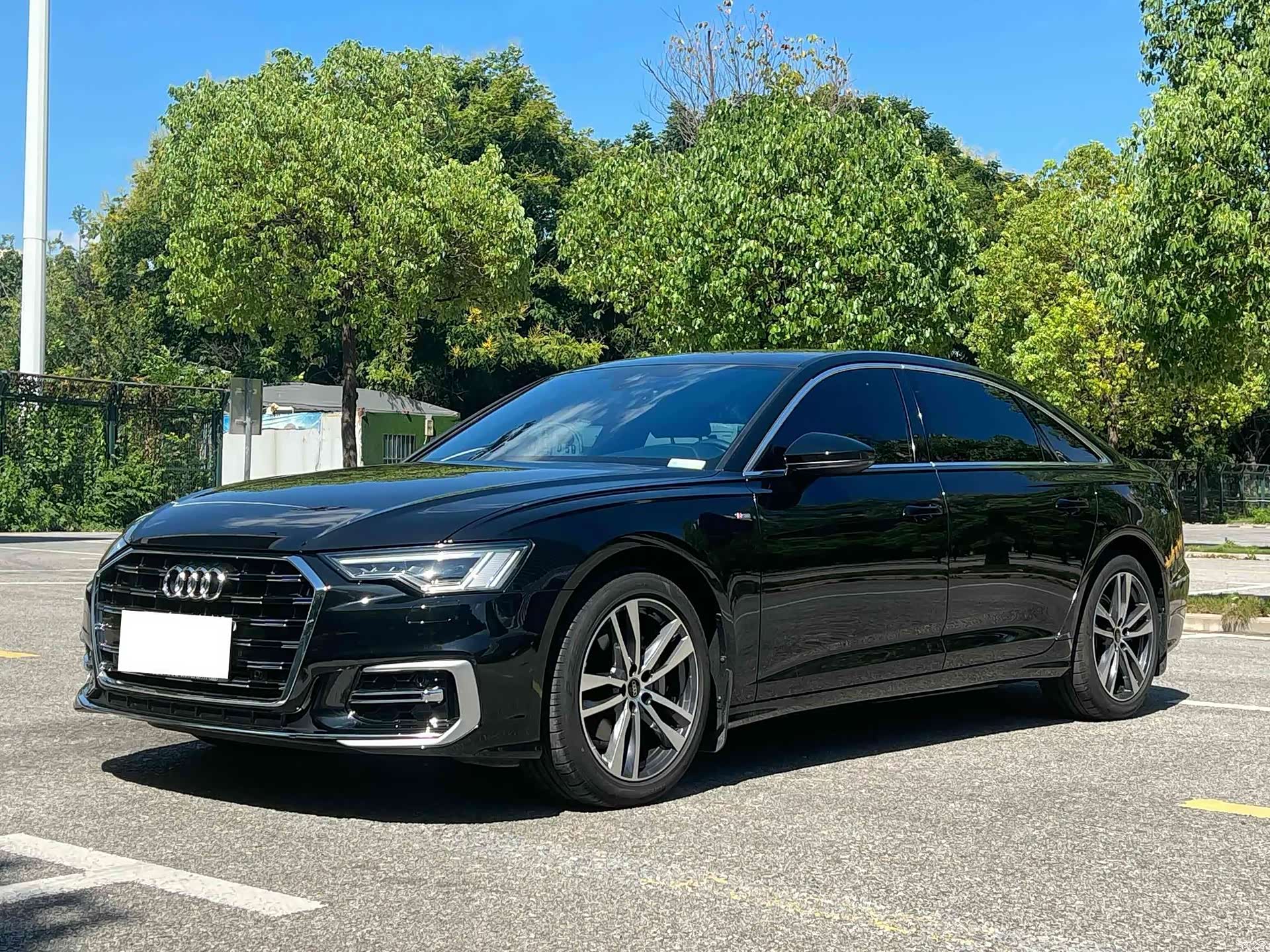 Audi A6L, 2025 1