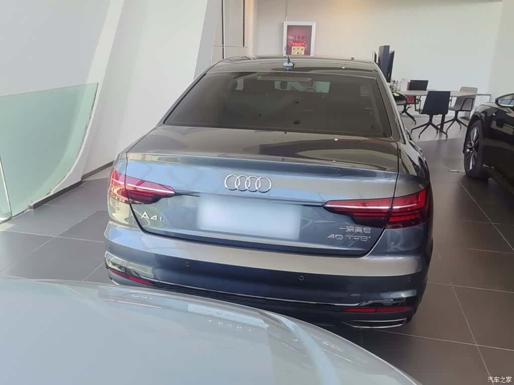Audi A4L, 2022 6