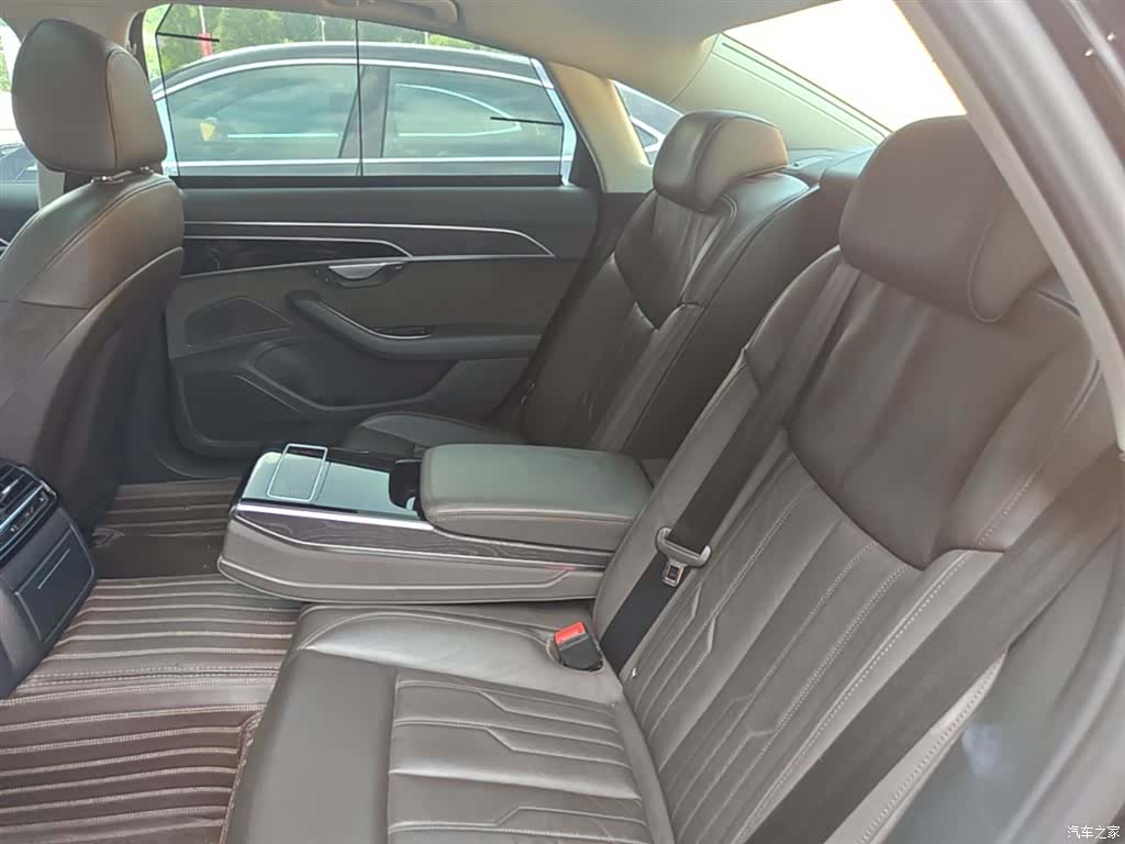 Audi A8L, 2018 17