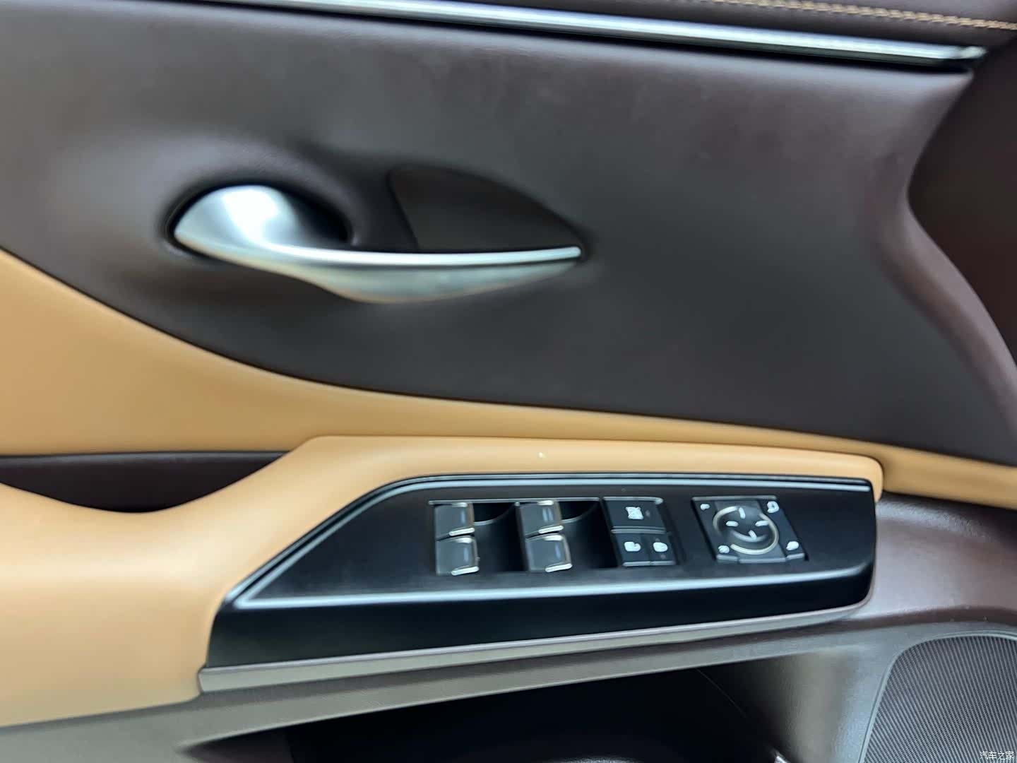 Lexus ES, 2021 18