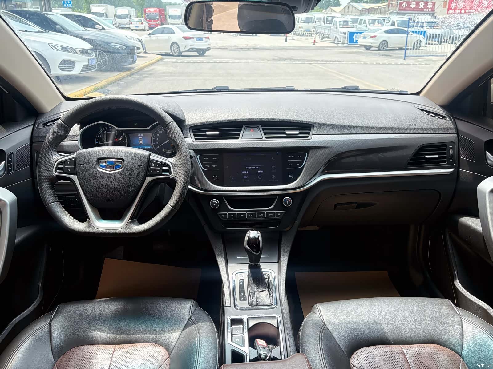 Geely Emgrand, 2017 8