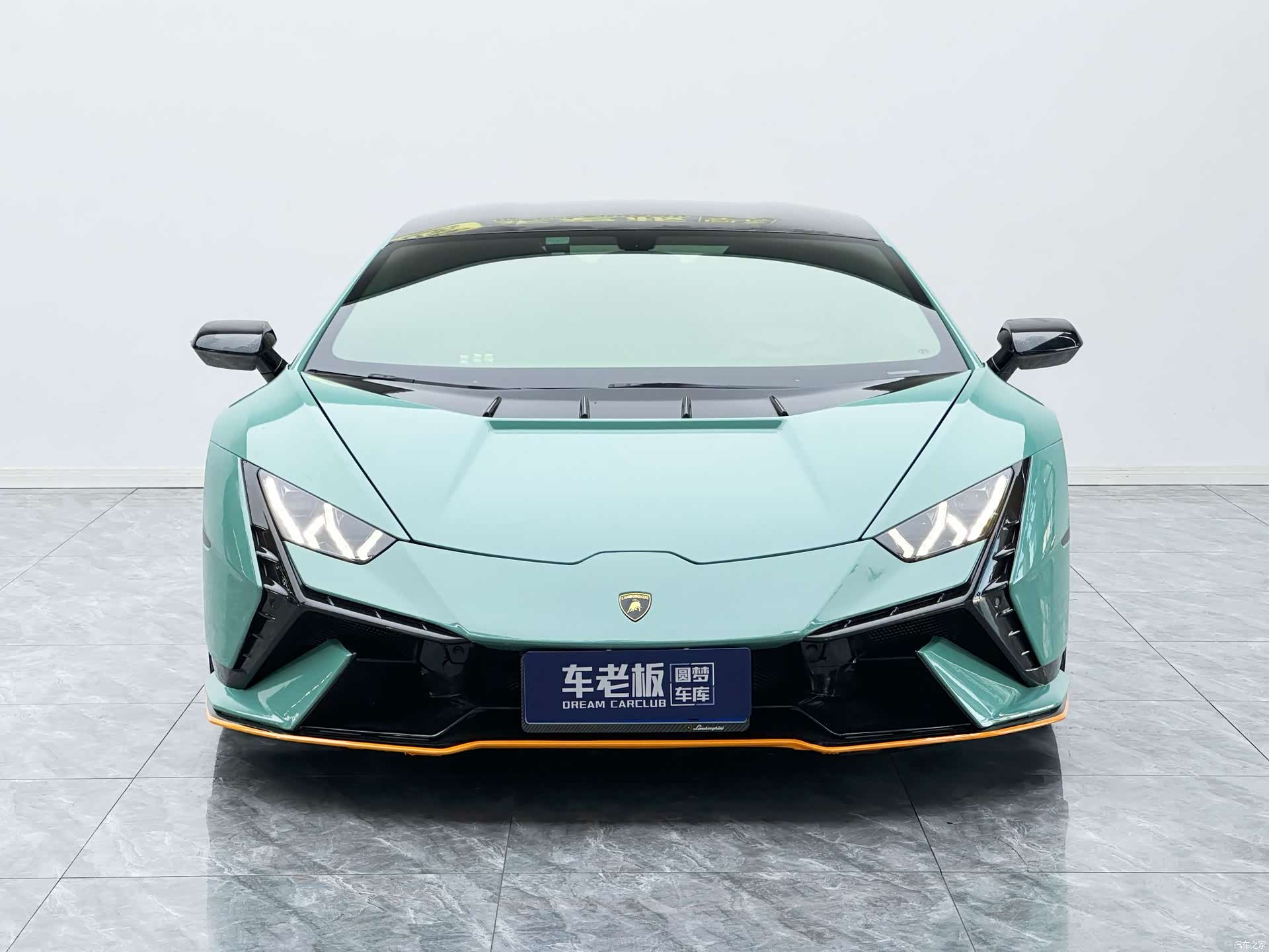 Lamborghini Huracán, 2015 2