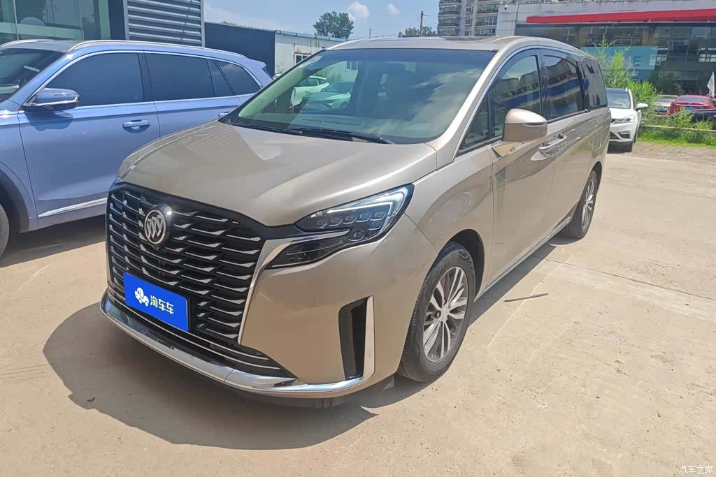 Buick GL8, 2023 1