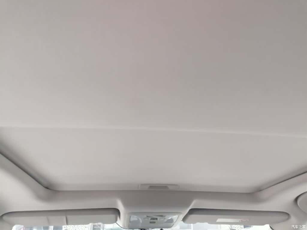 DongFeng AX7, 2016 18