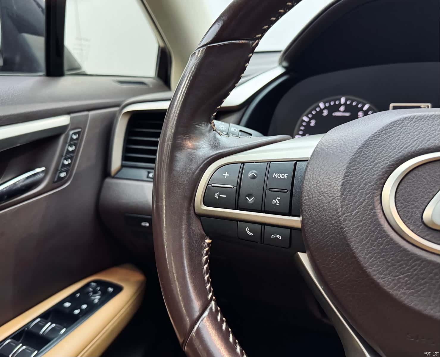 Lexus RX, 2017 21