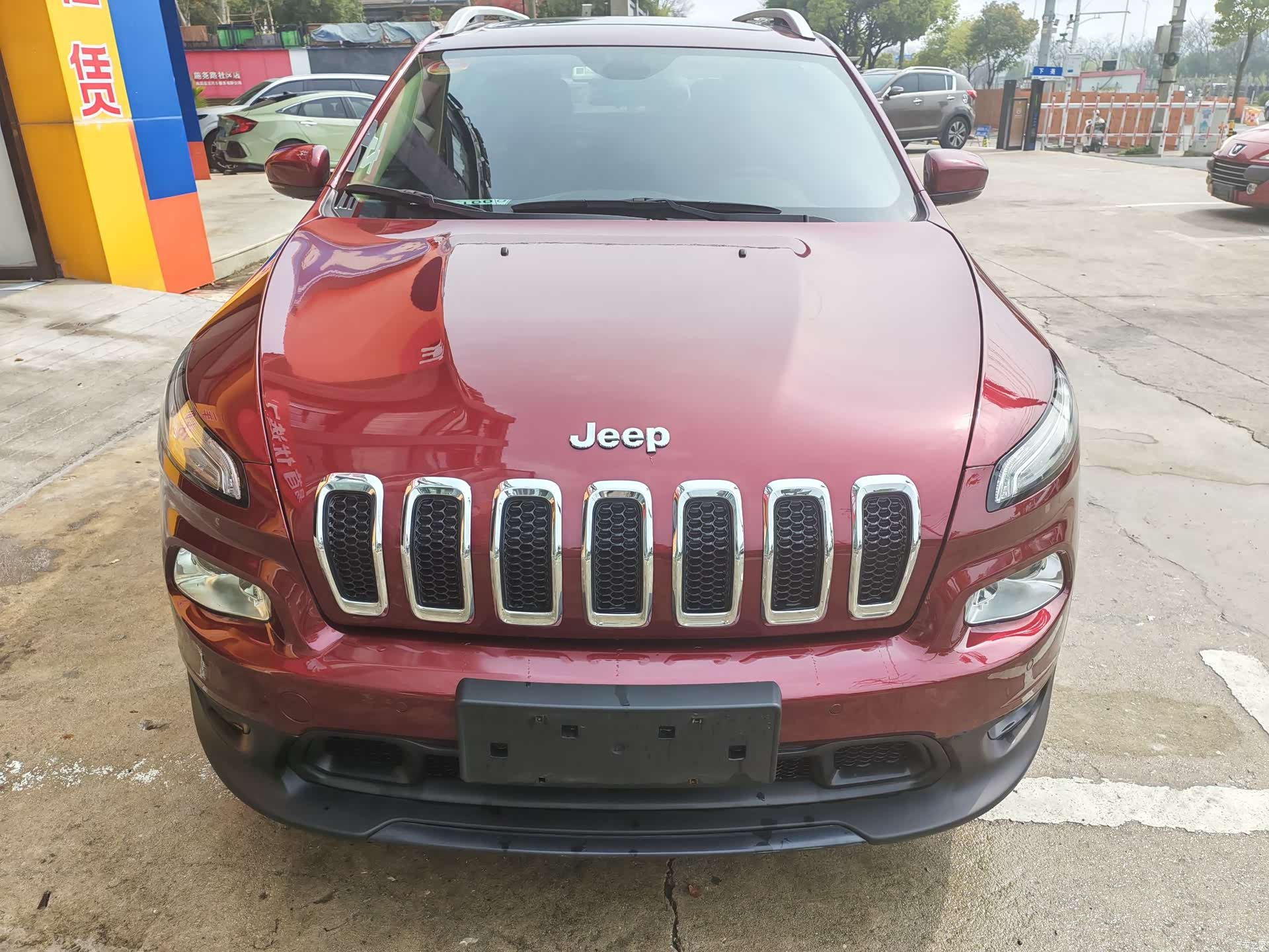 Jeep Cherokee, 2016 1