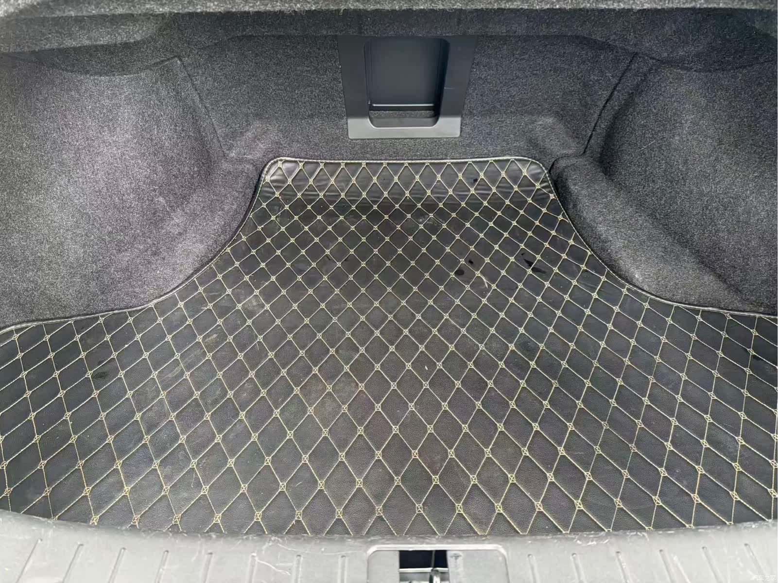 Infiniti Q70, 2016 7