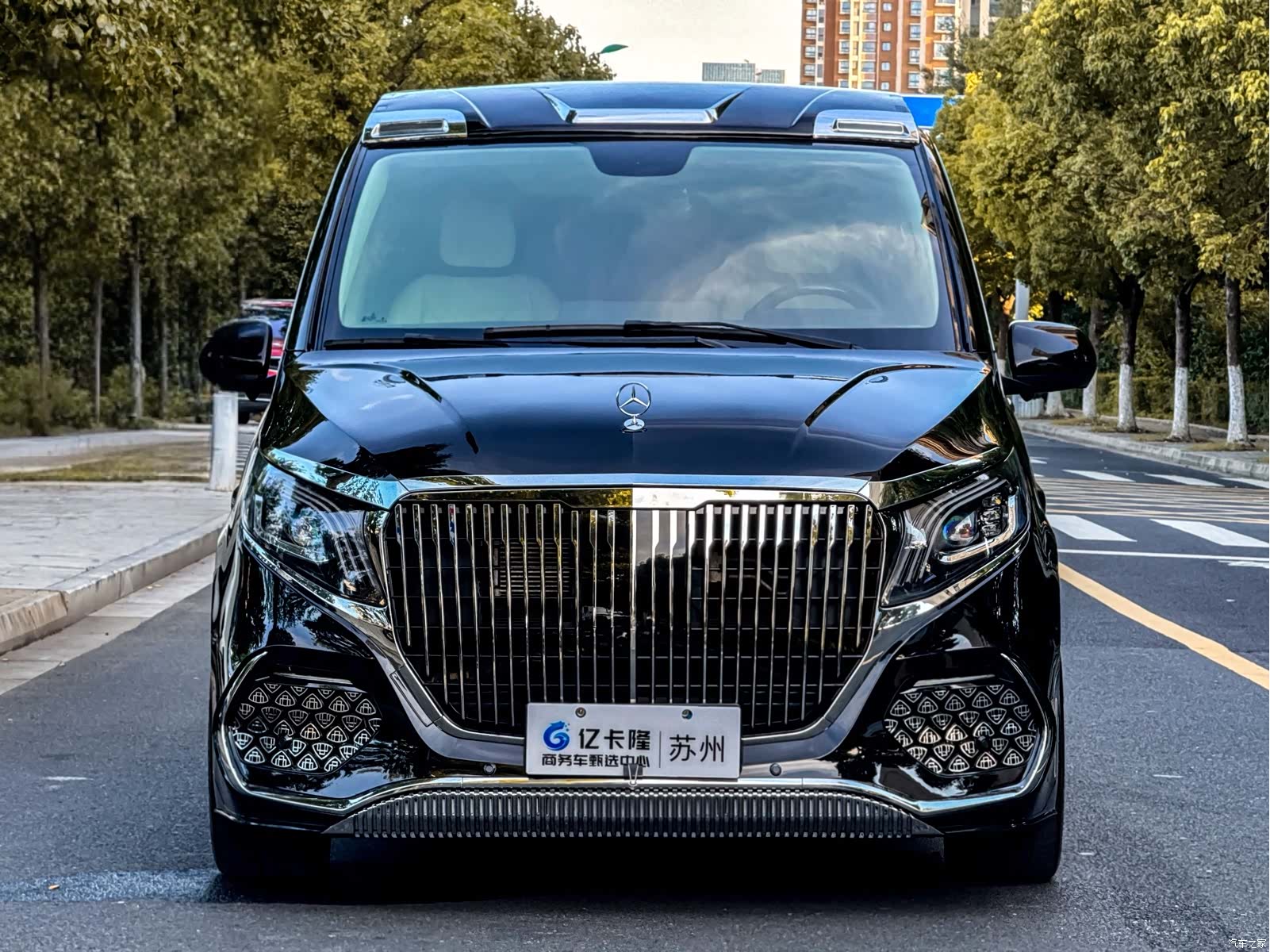 Mercedes-Benz 7, 2023 2