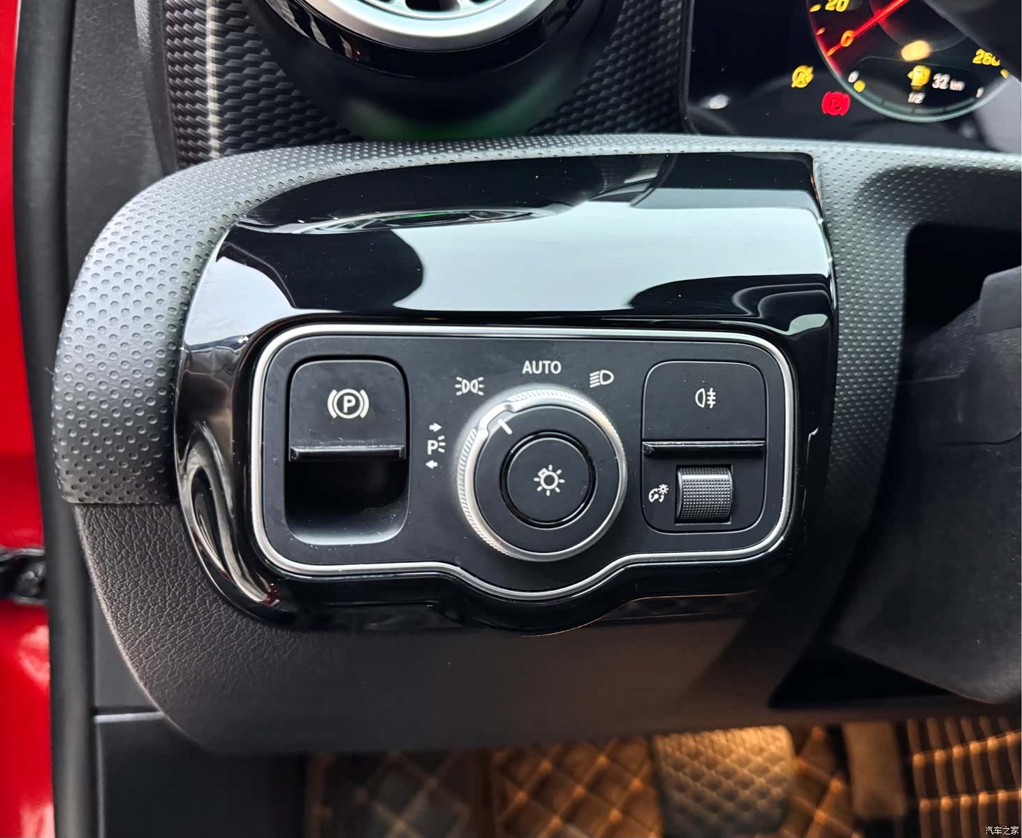 Mercedes-Benz A-Class, 2022 13