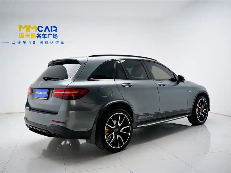 Mercedes-Benz GLC AMG