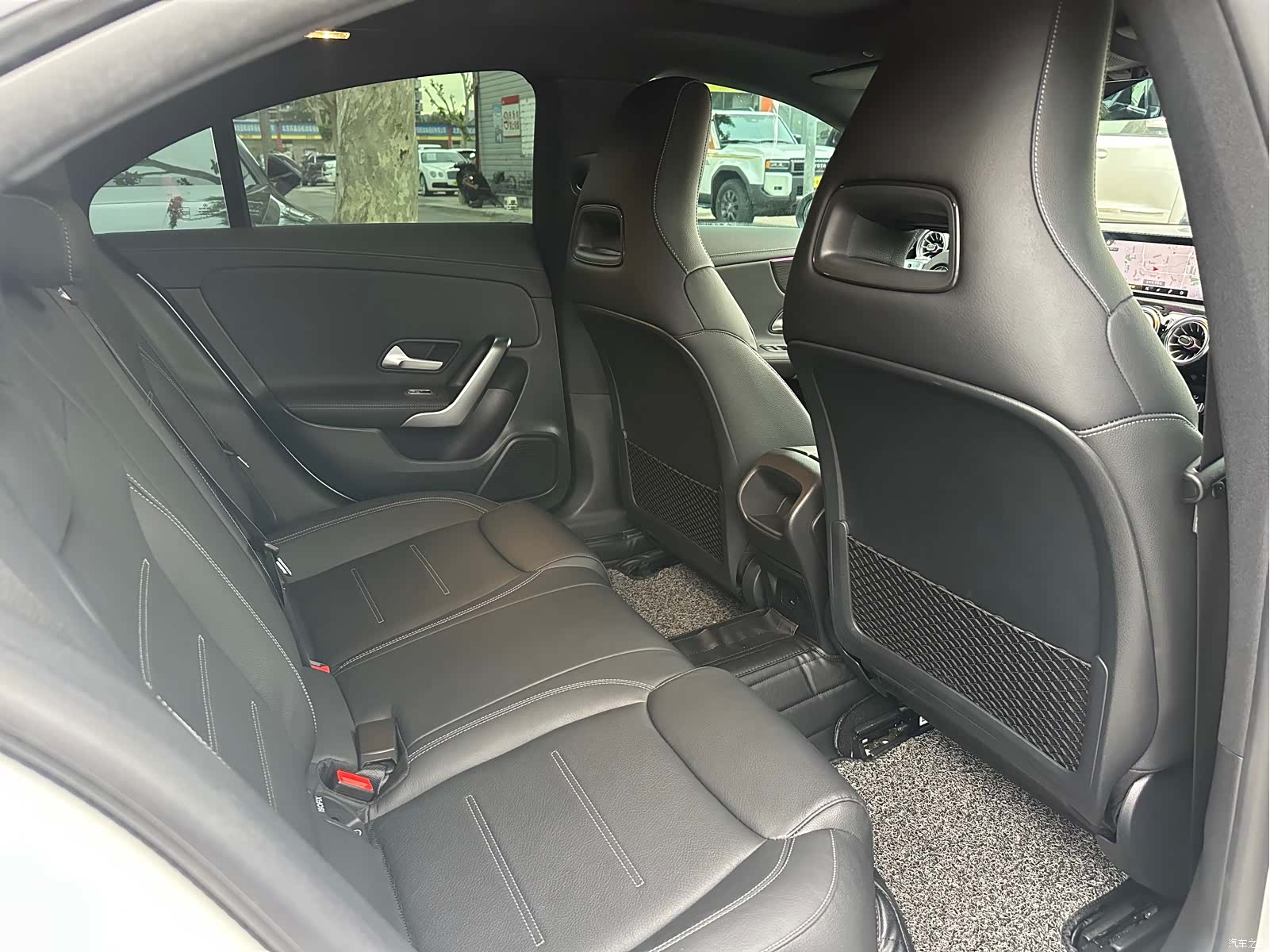 Mercedes-Benz CLA, 2021 11