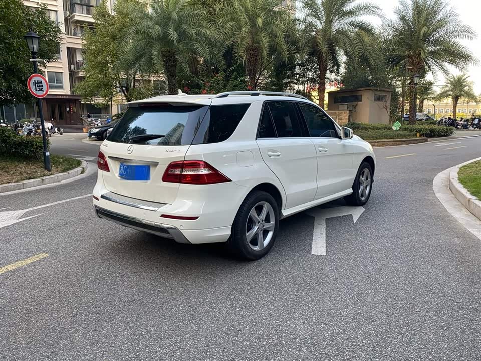 Mercedes-Benz M class