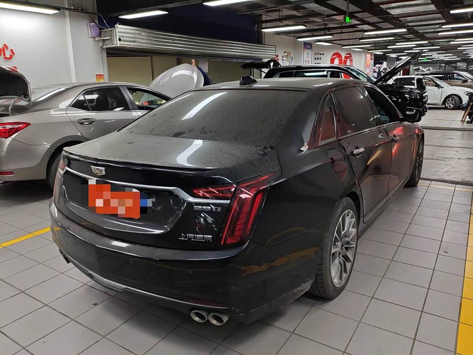 Cadillac CT6