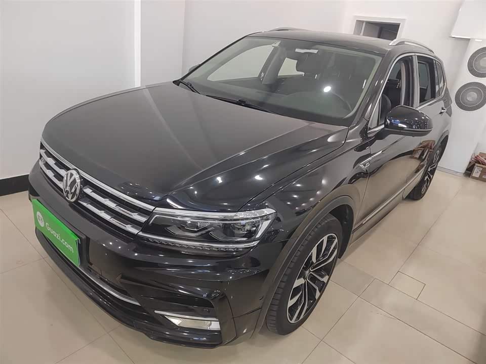 Volkswagen Tiguan L