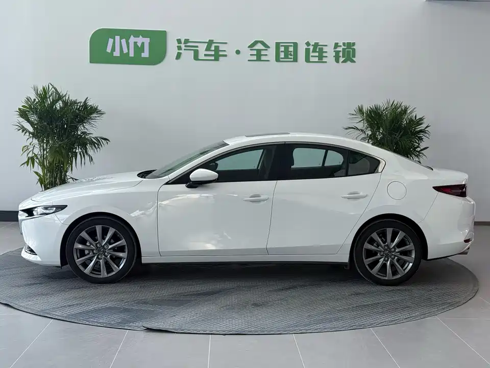 Mazda 3 Angkesaila