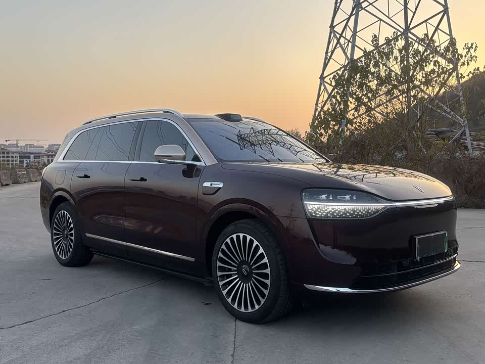 AITO Ask the world M9