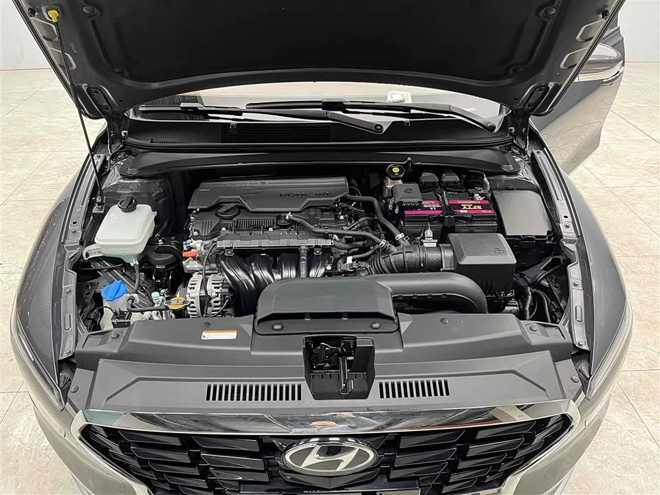 Hyundai Name picture