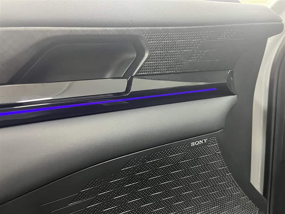 Changan UNI-V Smart iDD