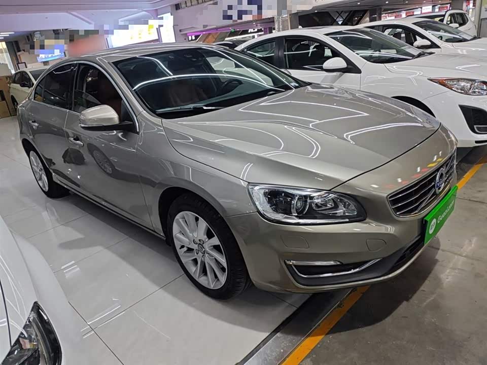 Volvo S60