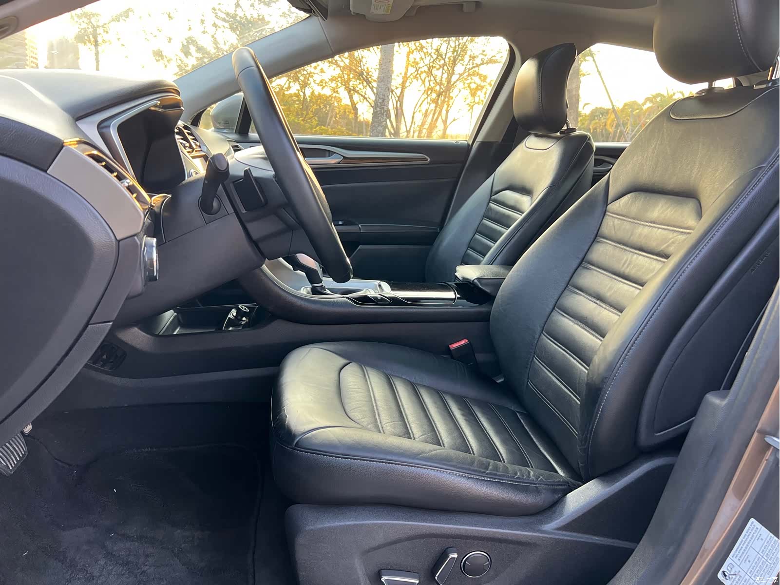 Ford Mondeo, 2014 10
