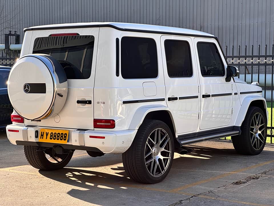 Mercedes-Benz G-class