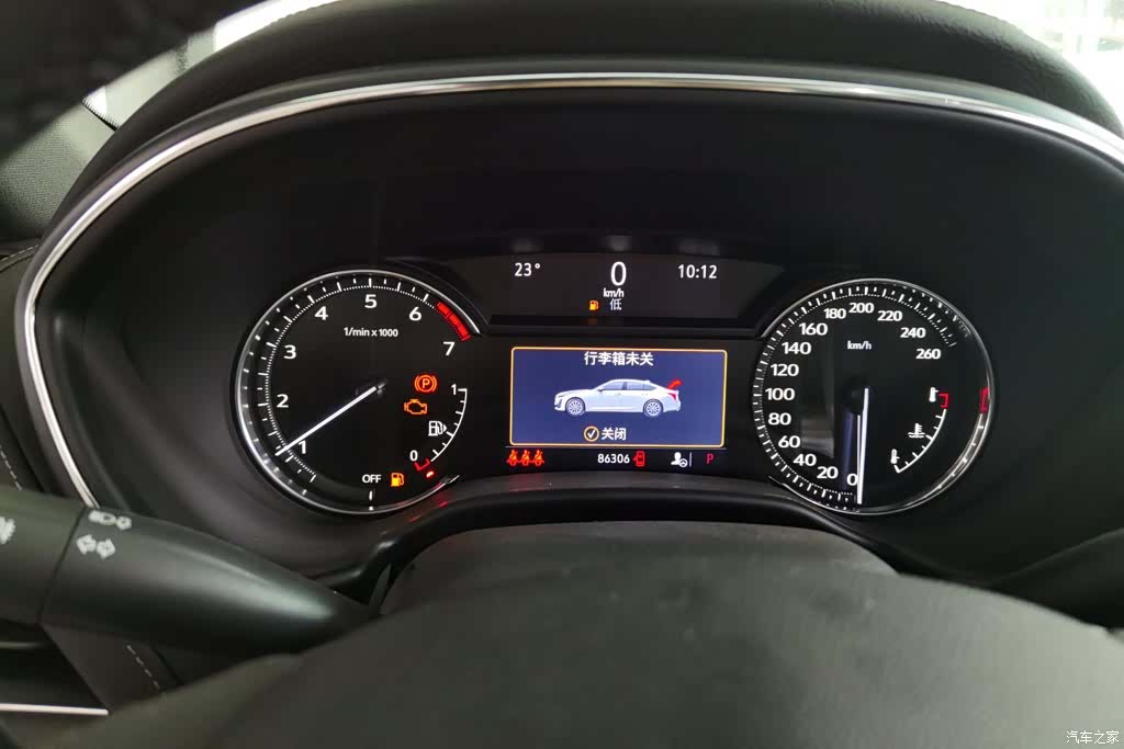 Cadillac CT5, 2022 14