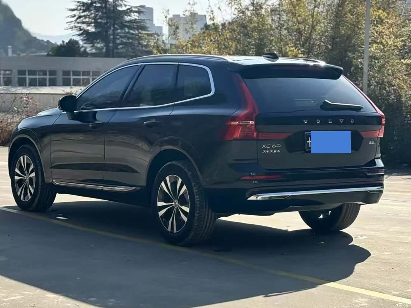 Volvo XC60, 2023 все фото