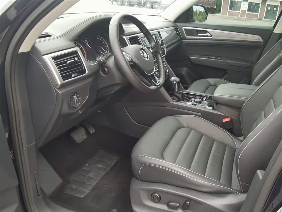 Volkswagen Tourang