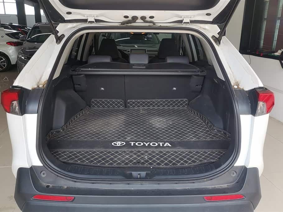 Toyota RAV4 Rongfang Dual Engine E+