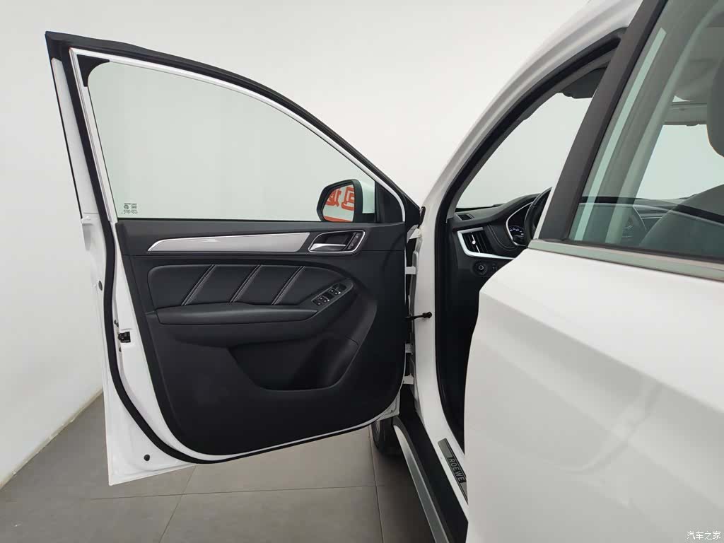 Roewe RX5, 2019 8
