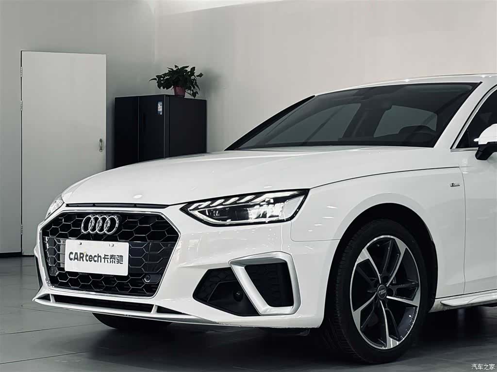 Audi A4L, 2021 9