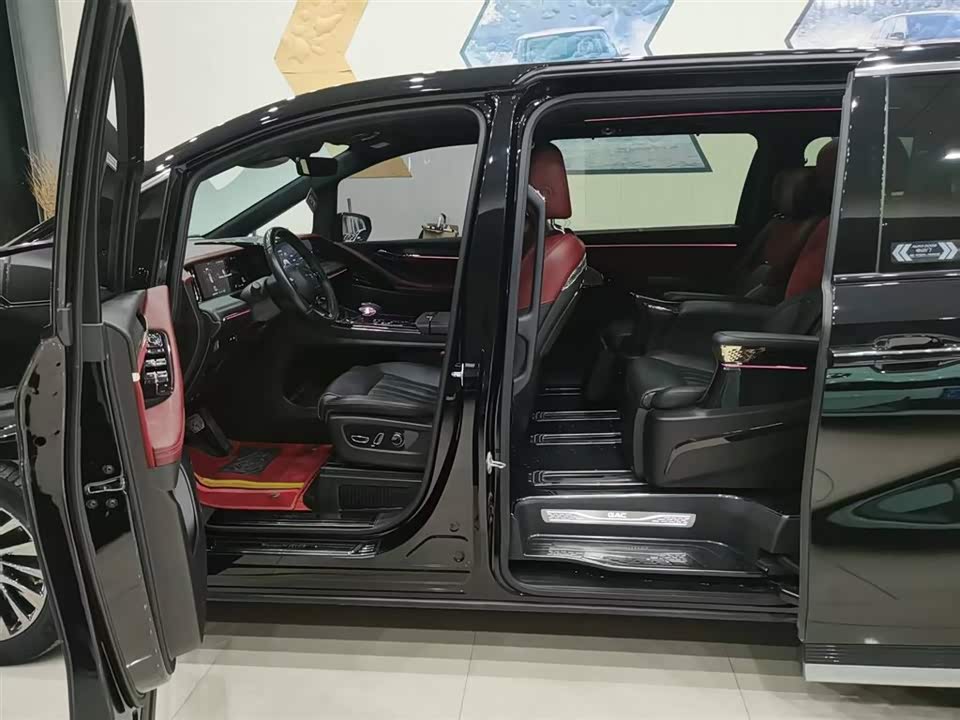 Trumpchi Trumpchi M8