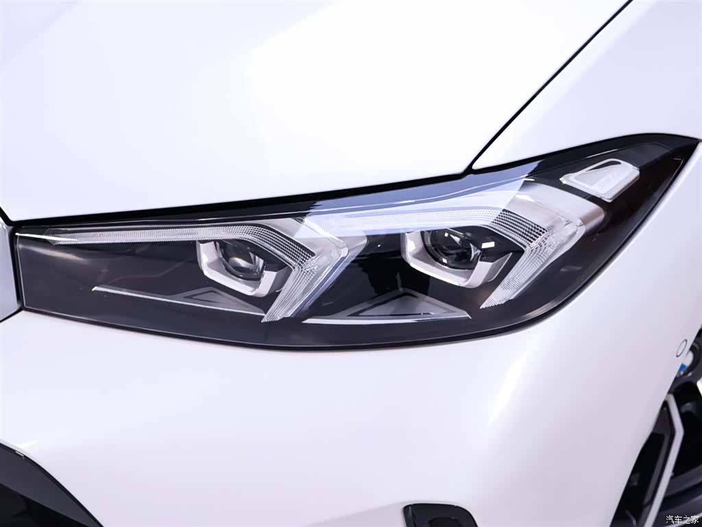 BMW 3 Series, 2023 4