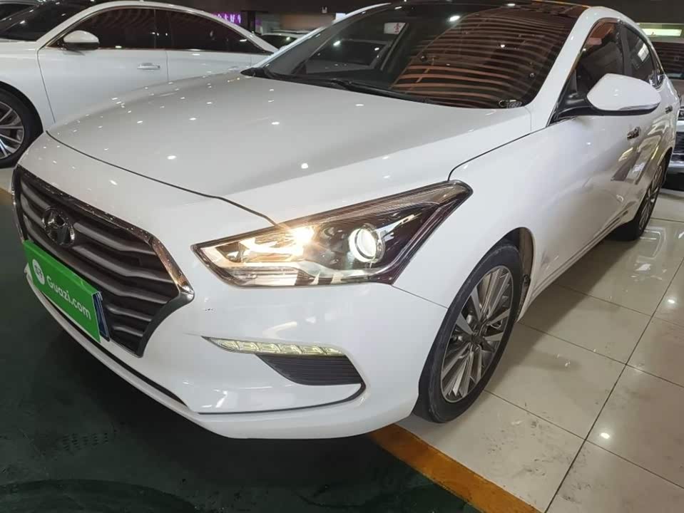 Hyundai Name picture