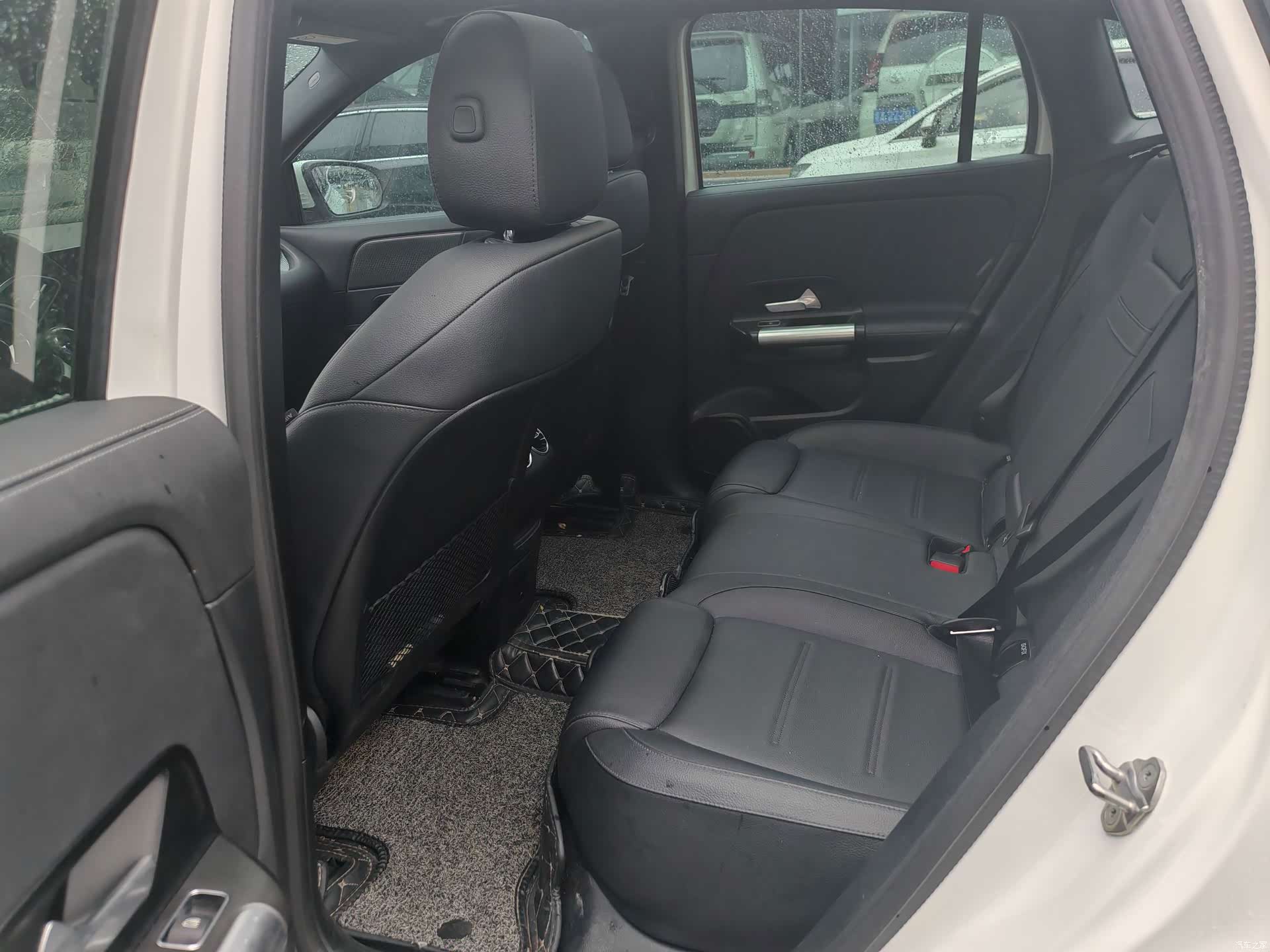 Mercedes-Benz EQA, 2023 3