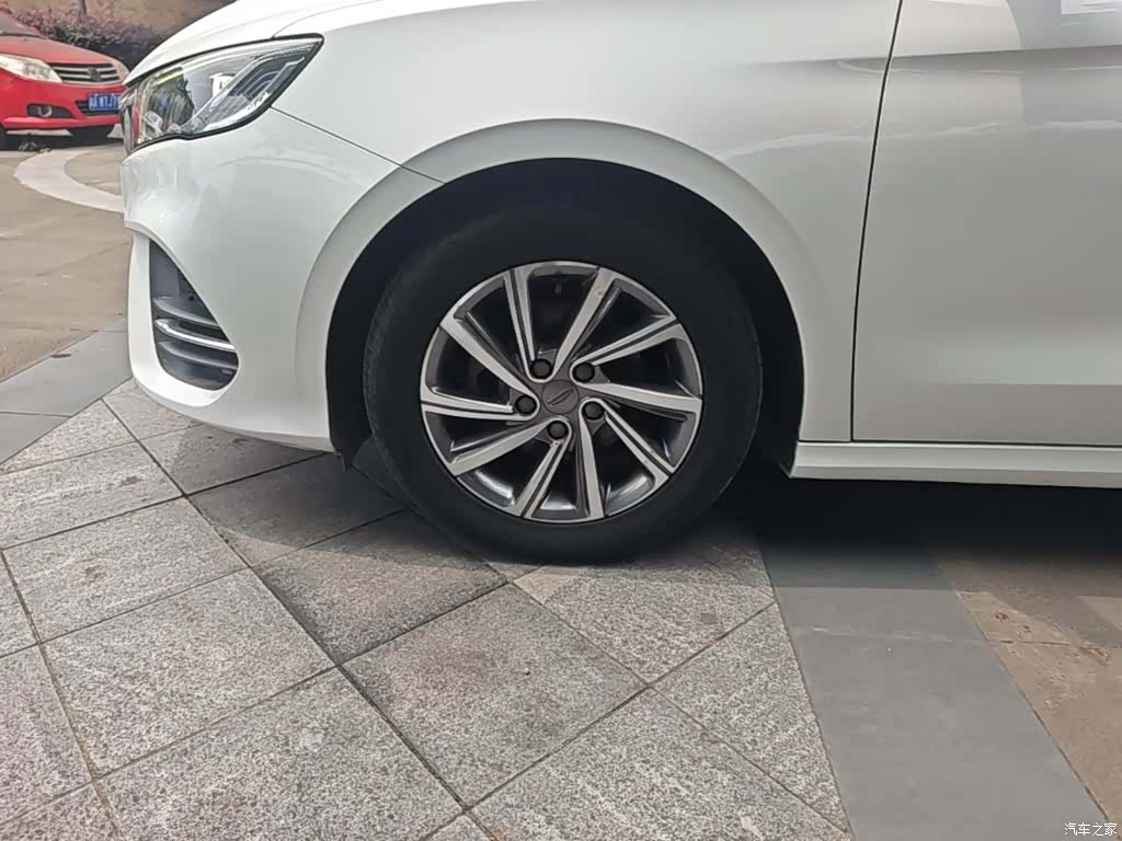 Geely Binray, 2019 23