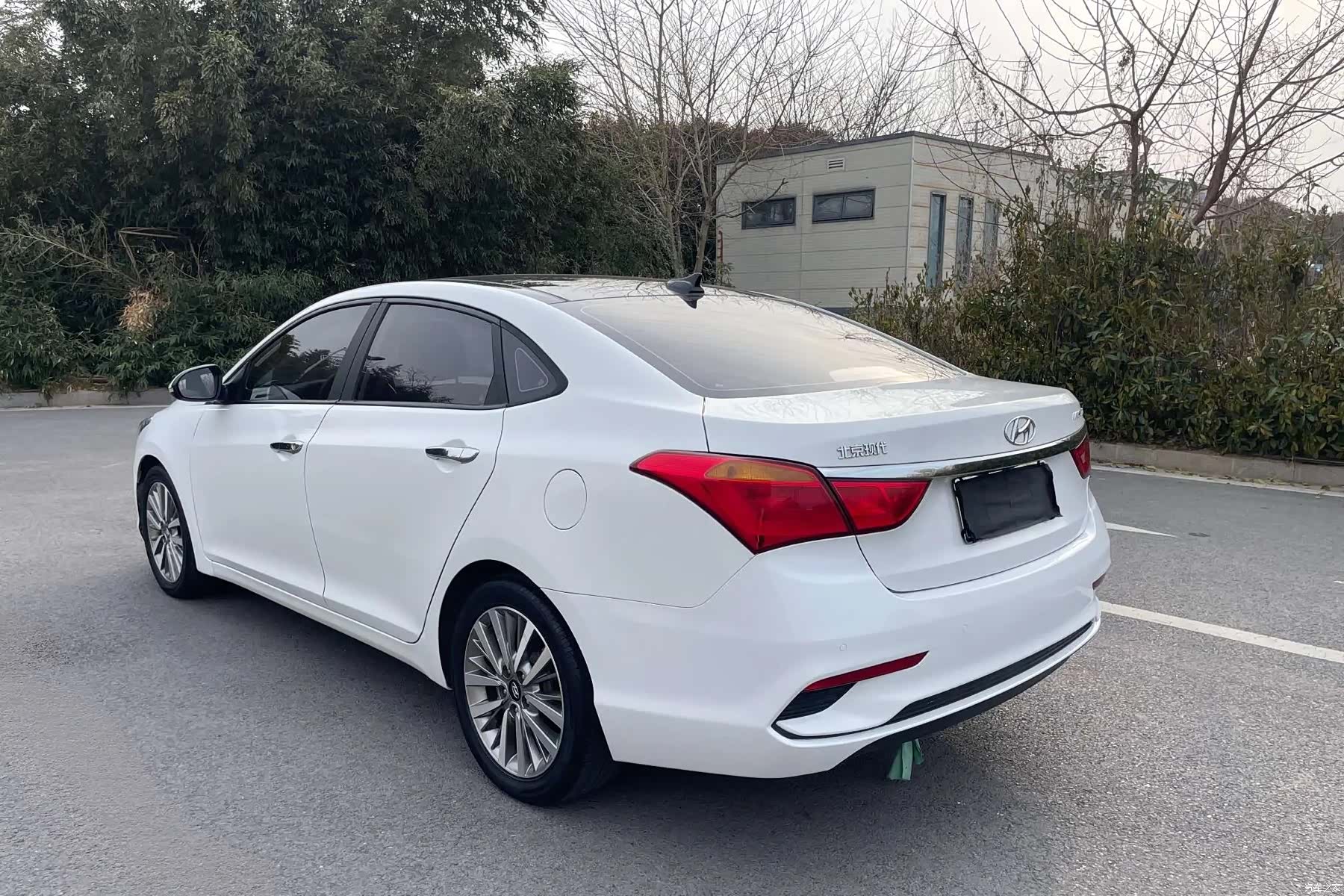 Hyundai DLX, 2016 все фото