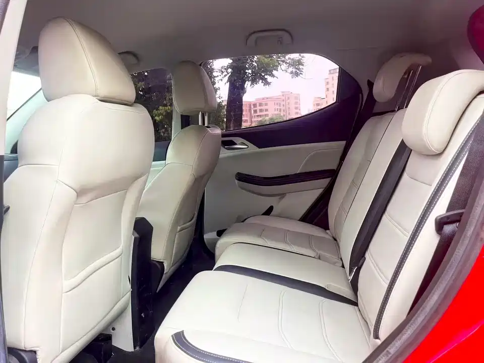 BYD Yuan Pro BYD Yuan Pro