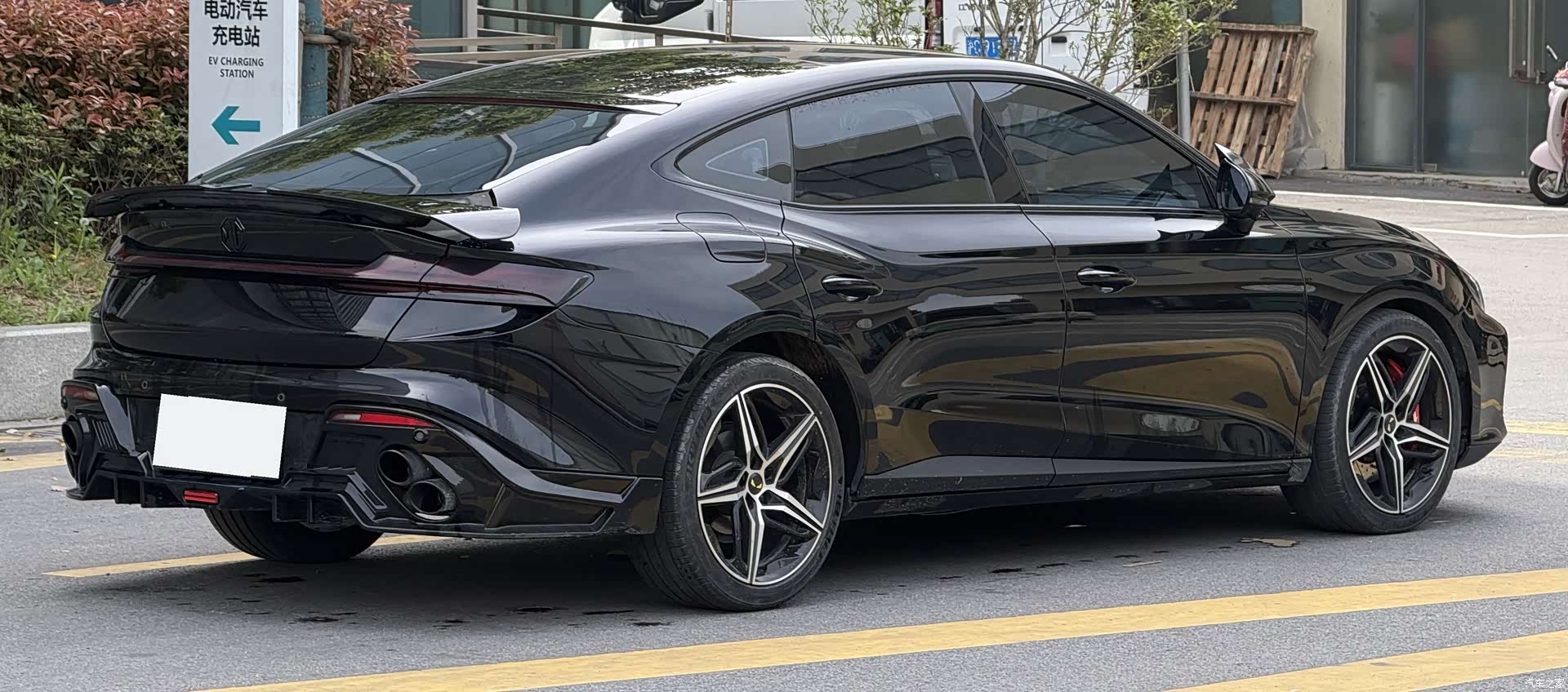 MG MG7, 2023 8
