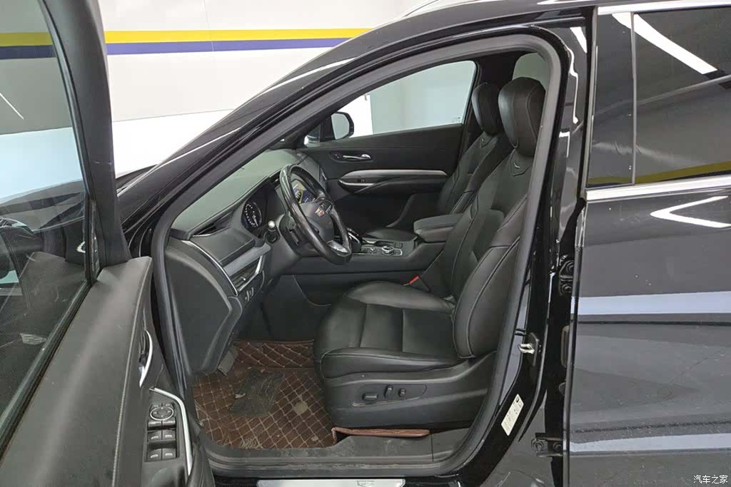 Cadillac XT4, 2020 9