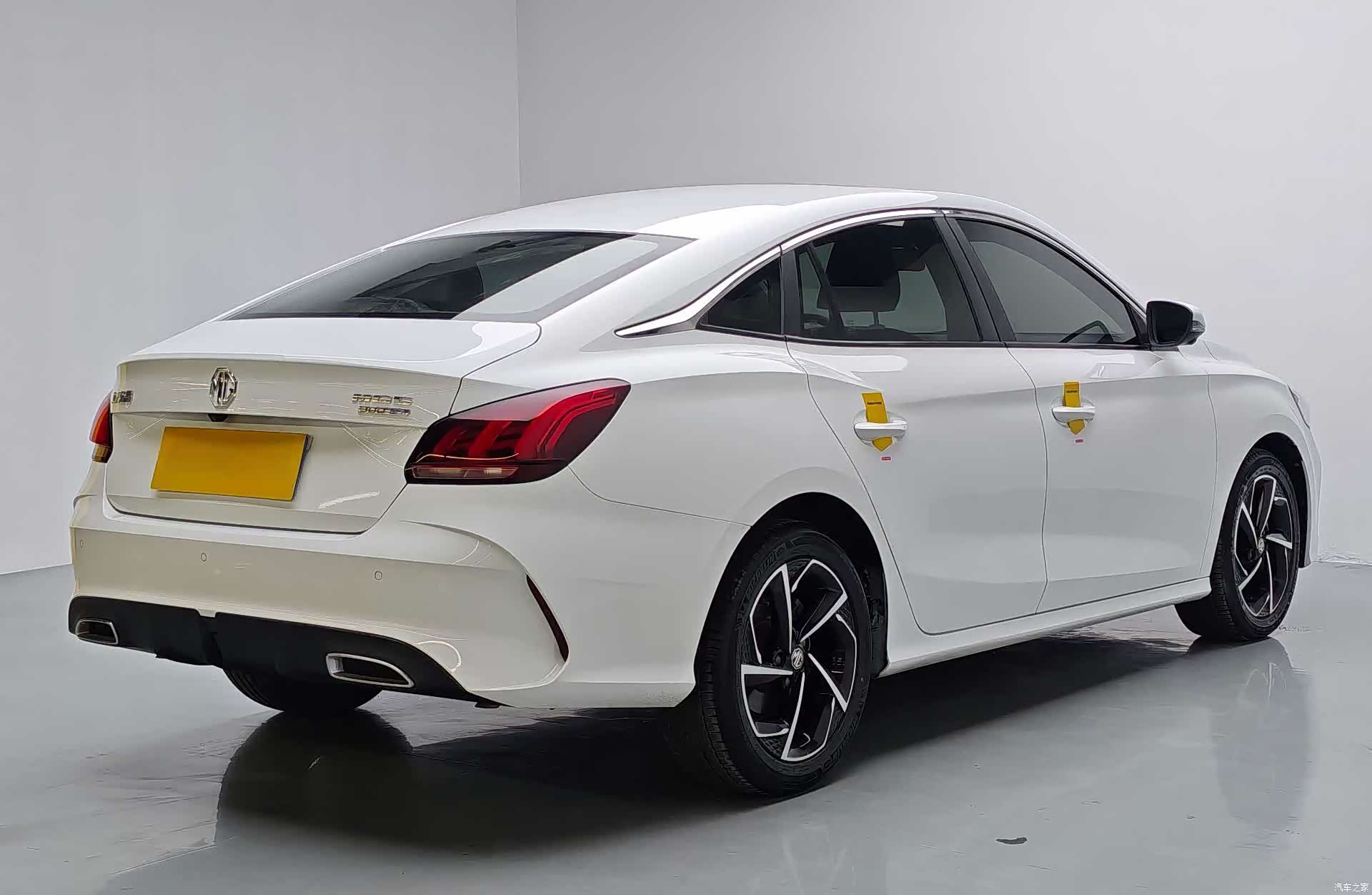 MG MG5, 2021 7