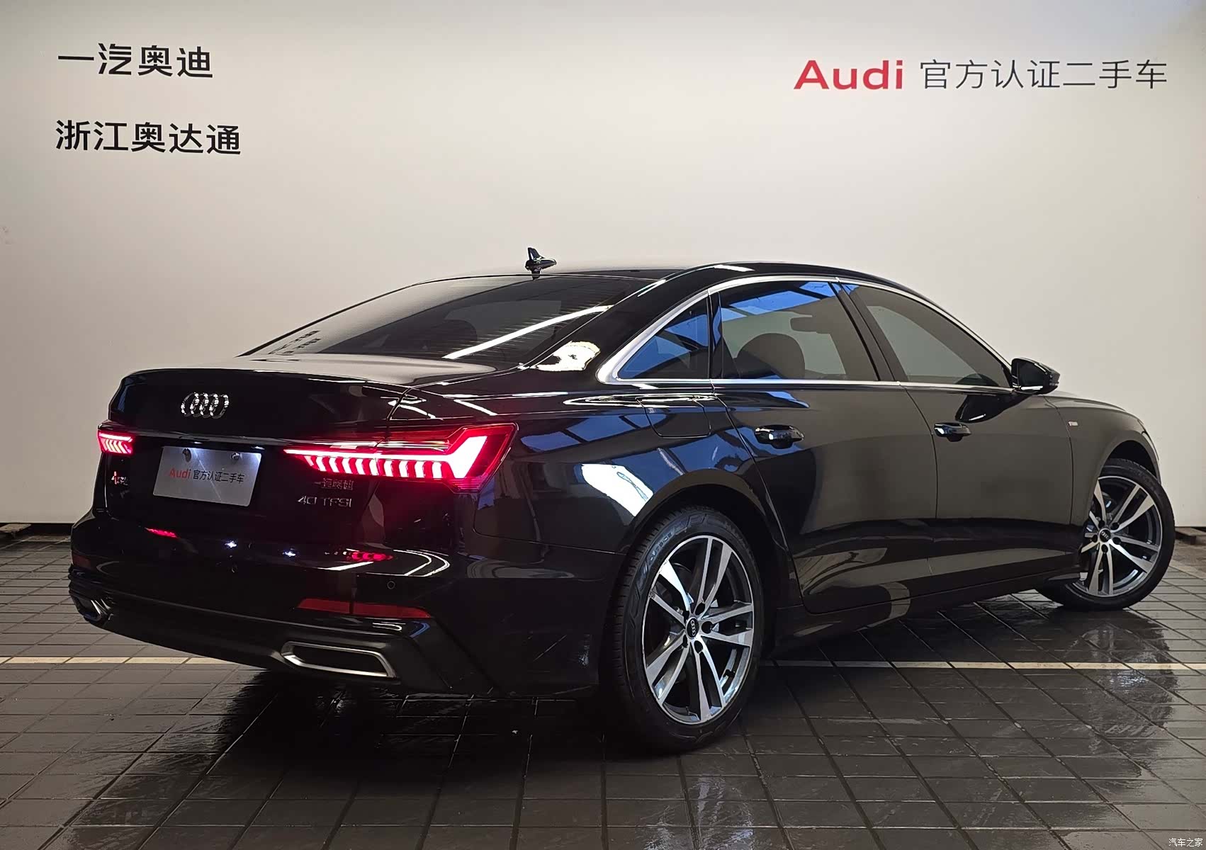 Audi A6L, 2022 3