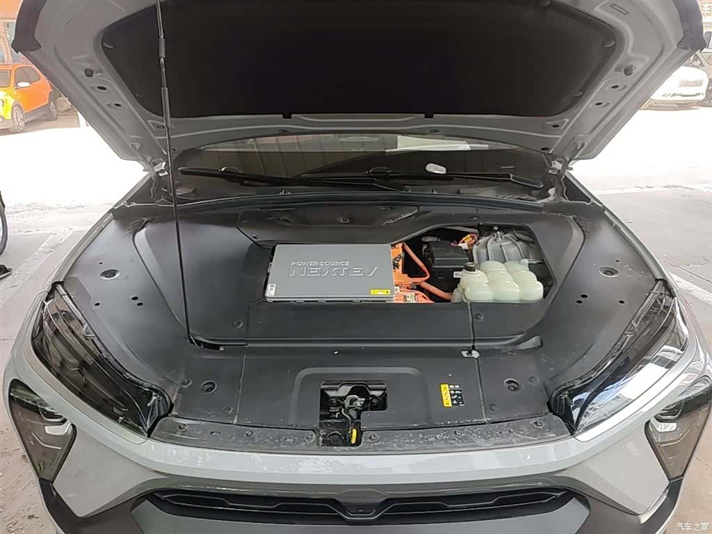 NIO ES6, 2021 10