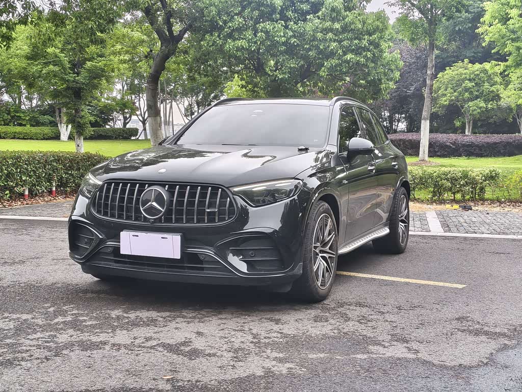 Mercedes-Benz GLC A MG